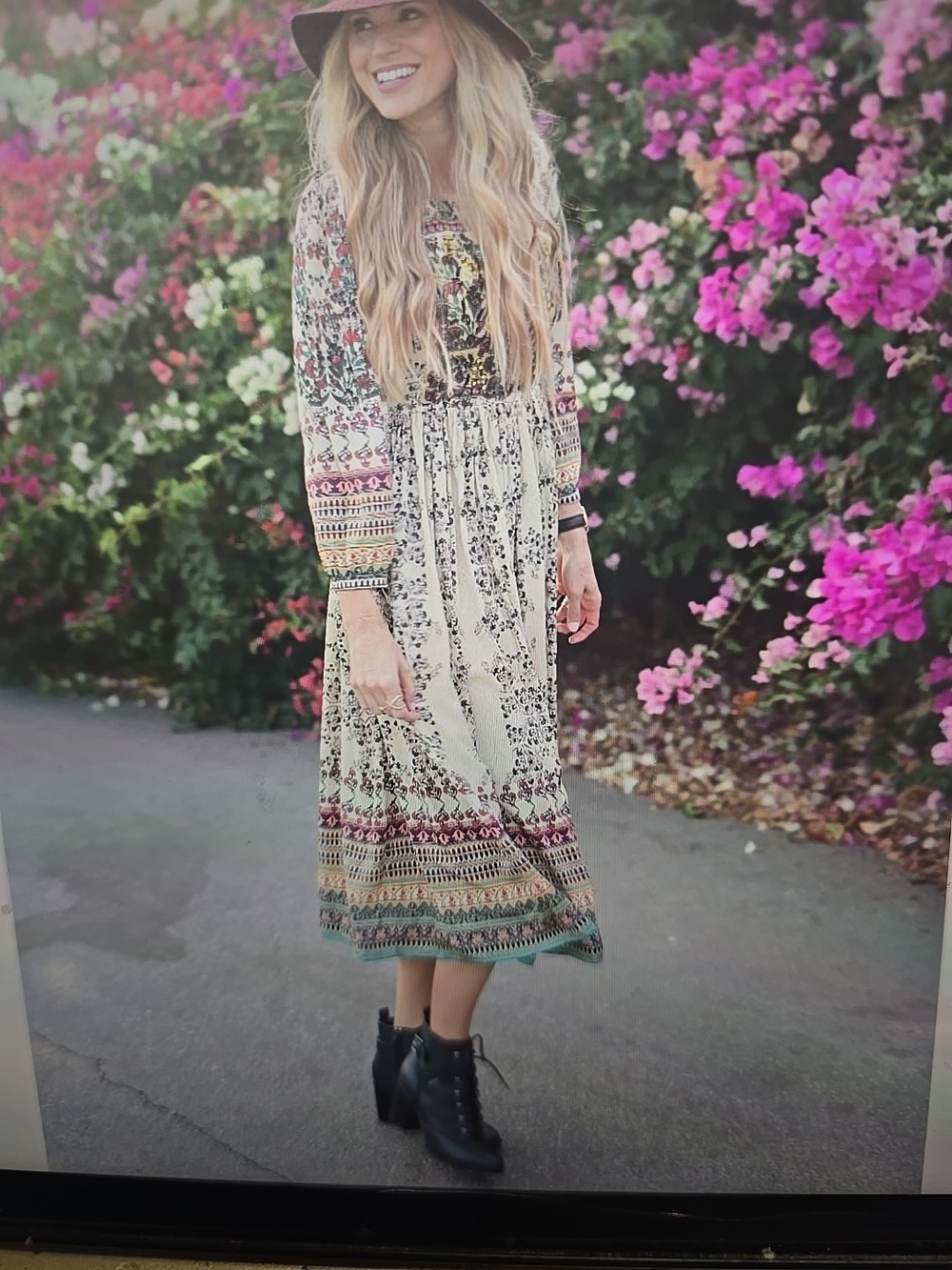 Bhanuni Bohemian Cream Floral Maxi Dress with Multicolor Border